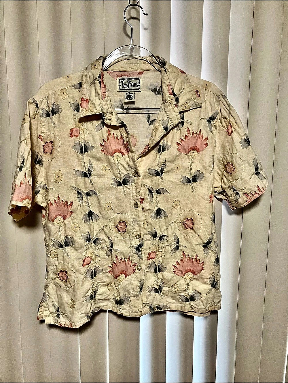 TanTrums Floral Cotton Shirt Size XL
